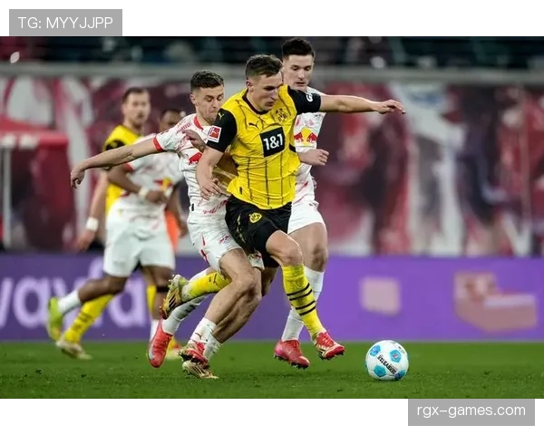 德甲转会风暴来袭：明星球员去向成焦点