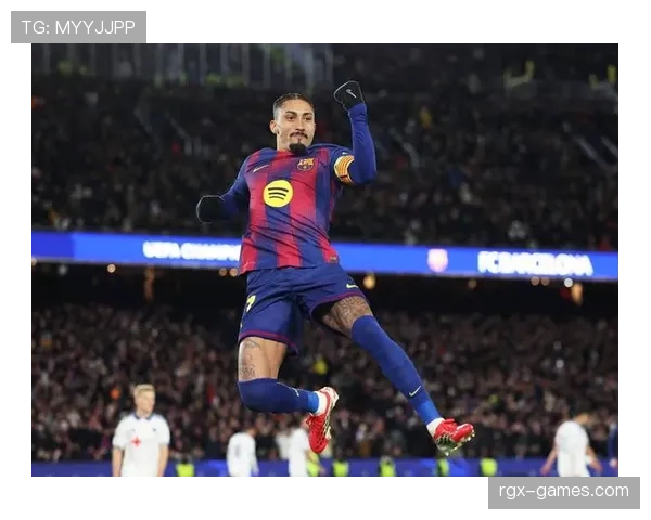 拉菲尼亚训练完直接去夜店蹦迪？这体能分配我真看不懂